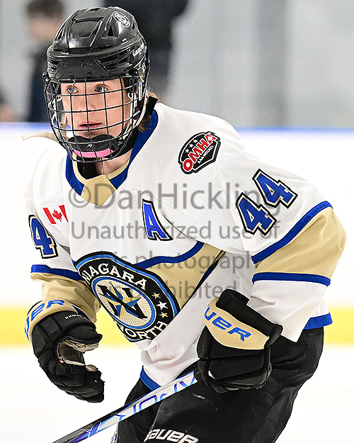 © Photo: Dan Hickling