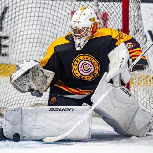 © Photo: Tinseltown hockey tournament