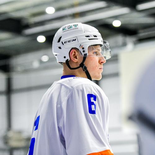 Daniil Lyutov