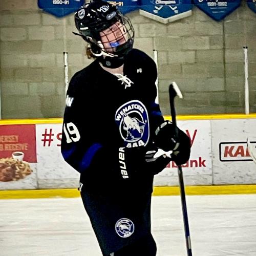 Anderson Carter - Stats, Contract, Salary & More