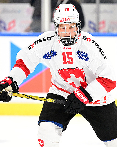 © Photo: Dan Hickling