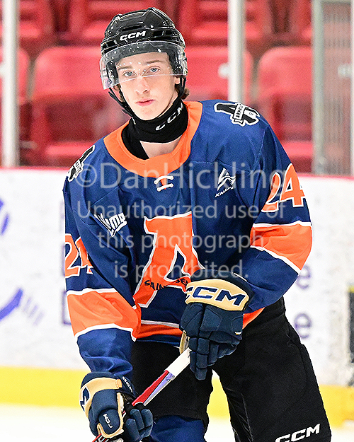 © Photo: Dan Hickling