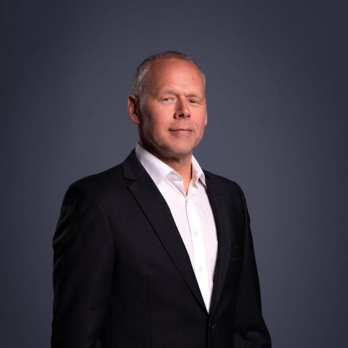 Christopher Oly Hicks